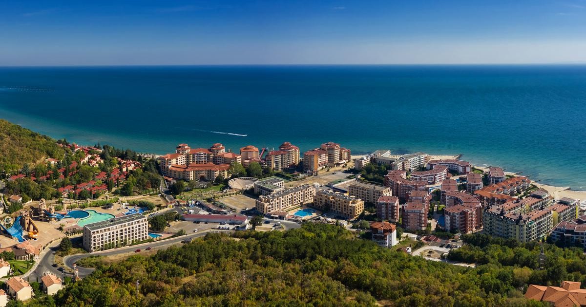 Elenite – Relaxare premium într-un cadru natural