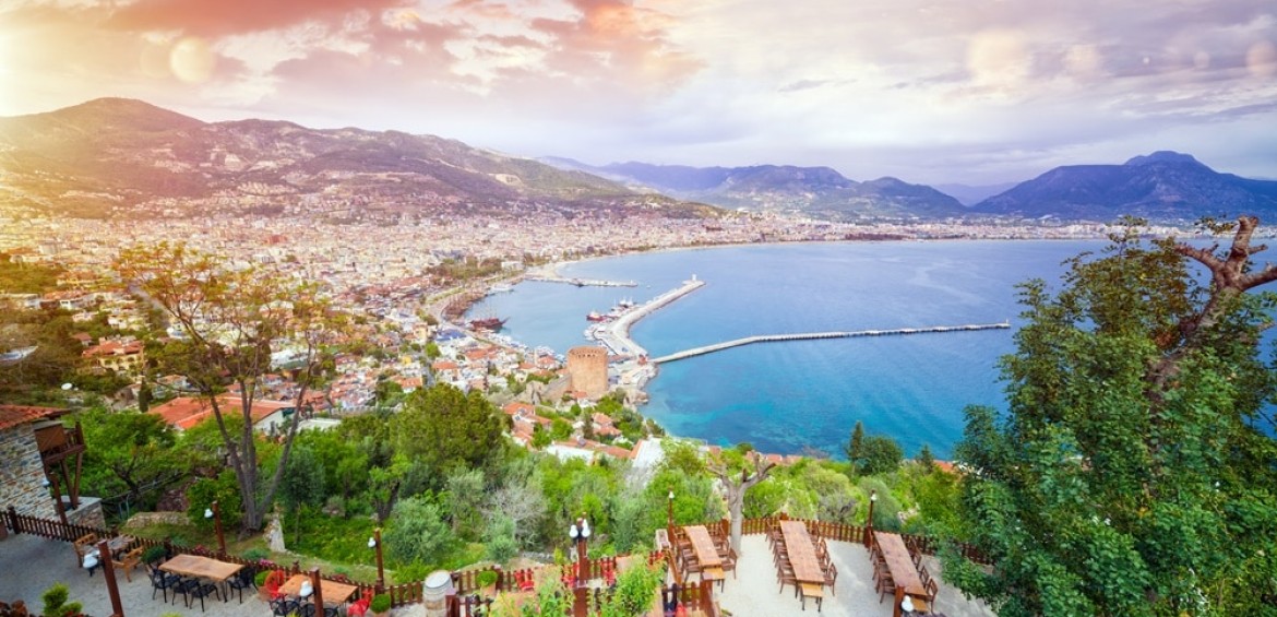 Alanya – Plaje întinse și distracție sub soare