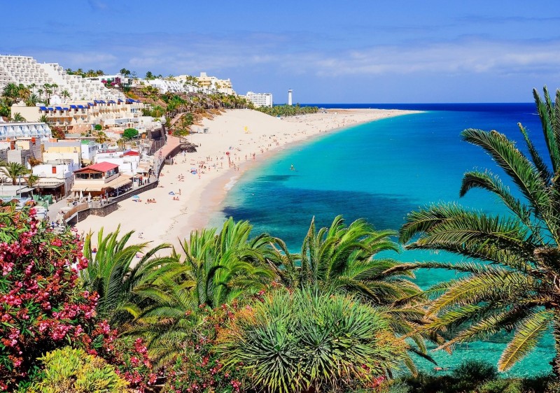 Vize, documente, reguli: Ce trebuie să știi înainte de a călători în afara UE